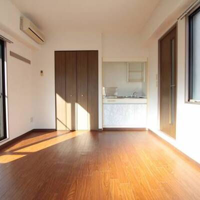 
						使い勝手の良い間取りです