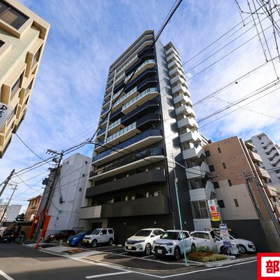
						建物 外観(横)