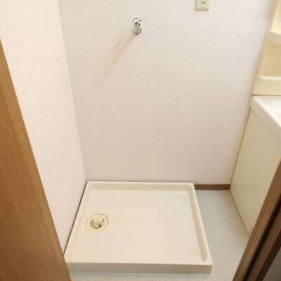 
						他の部屋を流用しております。