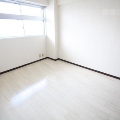
						北側とは思えない明るさ！