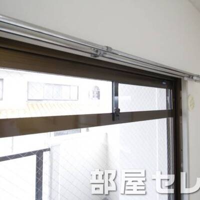 
						自然換気。