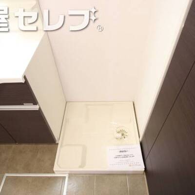 
						室内洗濯機置場。