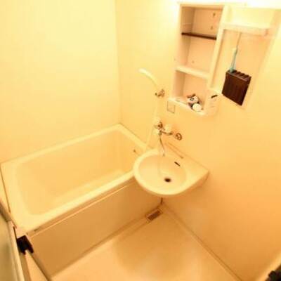 
						303の写真です（2012/5/16）