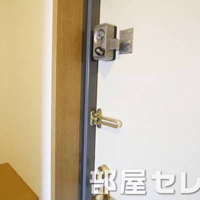 
						ダブルロック。