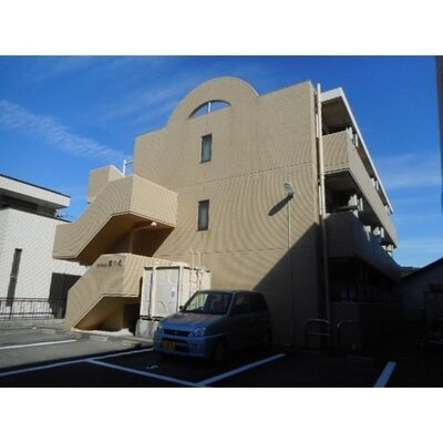 
						外観、とても綺麗ですよ。