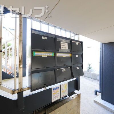 
						駐輪場があります。