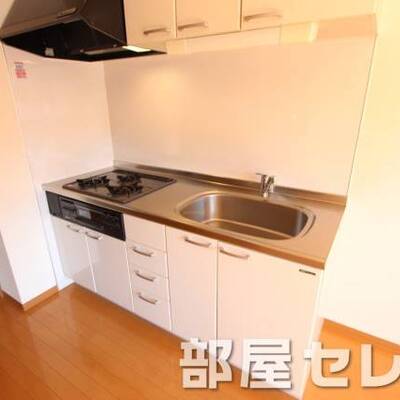 
						3口コンロがあったら、困らないですね。