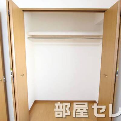 
						広い広い収納スペースです。