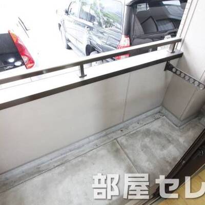 
						洗濯物が隠せれます。