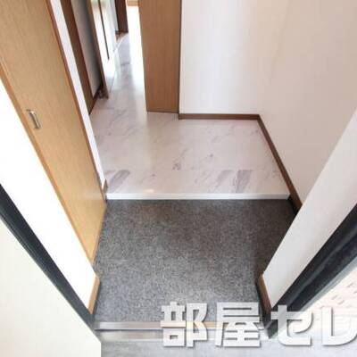 
						玄関段差が低くて安心。
