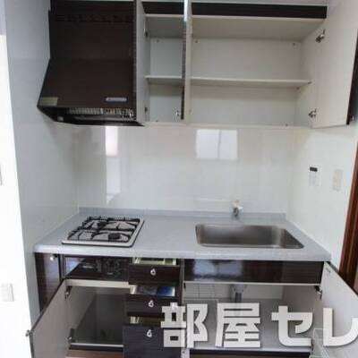 
						キッチン収納ばっちり。