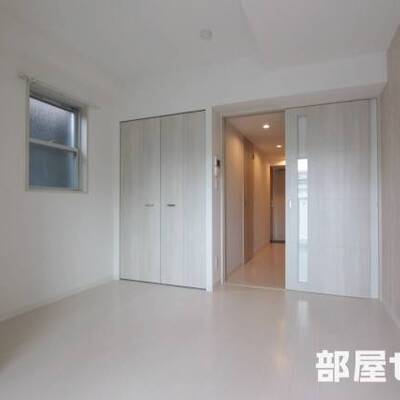 
						落ち着いた色合いですね。