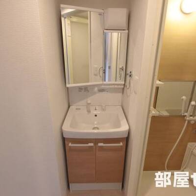 
						洗面所は欠かせませんね。