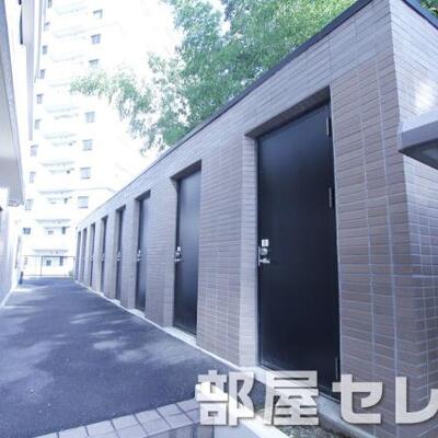 
						各室分の倉庫ございます。