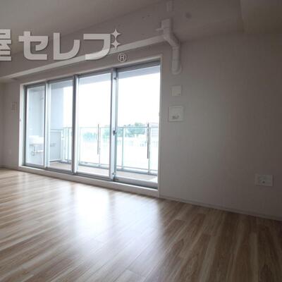 
						他号室の写真を参照