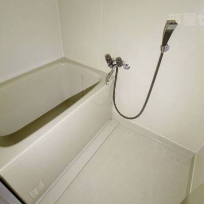 
						※W401号室室内参照