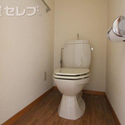 
						写真は302号室のものになります。