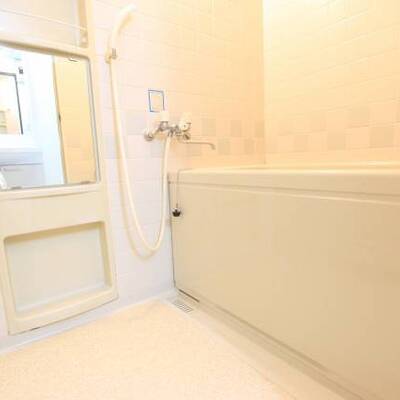 
						1日の疲れを癒やしてください