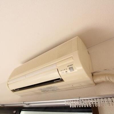 
						エアコンが付いています。