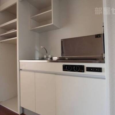 
						※402号室内装写真参照※402号室内装写真参照