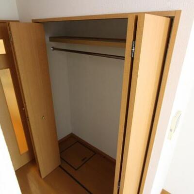 
						大容量の収納があります。