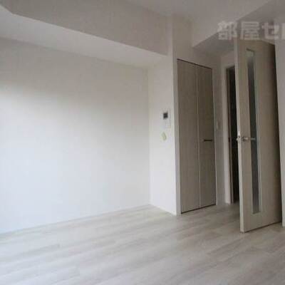 
						※階数によって色は異なります