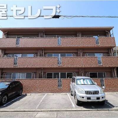 
						堂々とした外観。