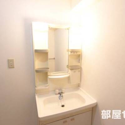 
						毎朝の支度も楽々