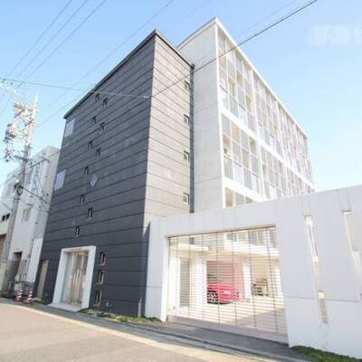 
						セキュリティも安心のデザイナーズマンションです。