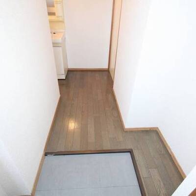 
						※4Ｄ号室内装写真参照