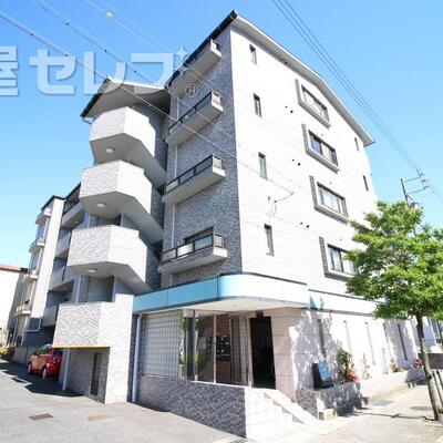 
						どっしりとした外観です。