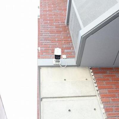 
						防犯カメラ設置。