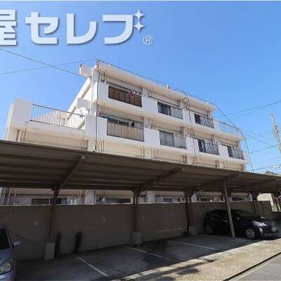 
						白基調の外観です。