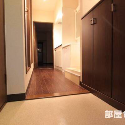 
						靴もたくさん入りますね