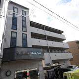 コム・シェ・ソワ