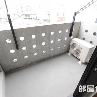 
						広めのバルコニー