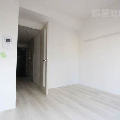 
						※階数によって色は異なります