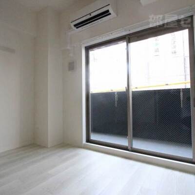 
						※階数によって色は異なります