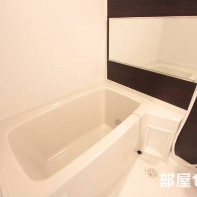 
						※反転タイプの部屋の写真を流用しています。