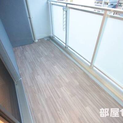 
						※反転タイプの部屋の写真を流用しています。