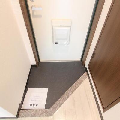 
						内側からの玄関です。