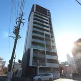 グランパークタワー