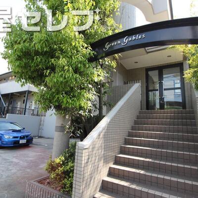 
						オシャレなエントランス。