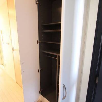 
						シューズボックスです