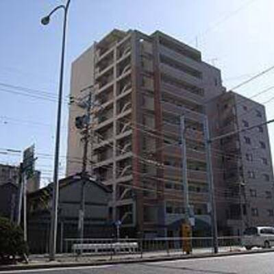 
						セキュリティもしっかりしている、ペットと暮らせる物件ですよ