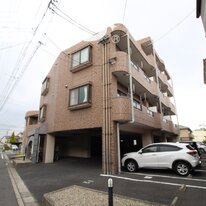 ファミーユ戸田