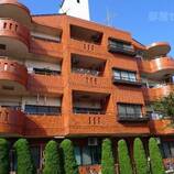 ロイヤルハウス