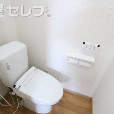 
						ウォシュレット付きです