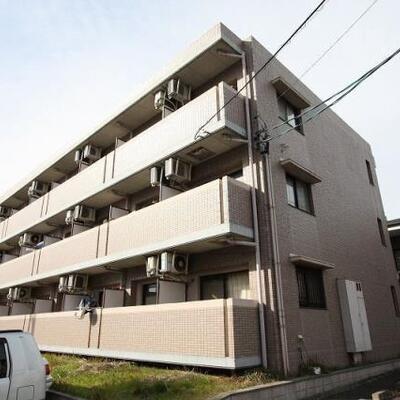 
						どっしりとした外観です。