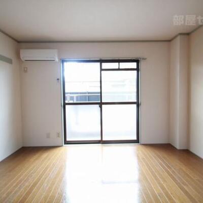 
						エアコン付いています。